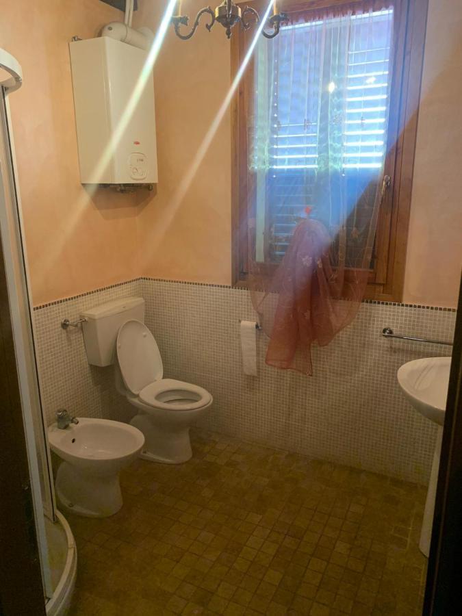 B&B Dal Fiocinino Comacchio Exterior photo