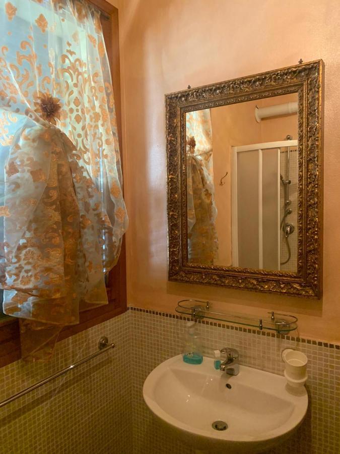 B&B Dal Fiocinino Comacchio Exterior photo