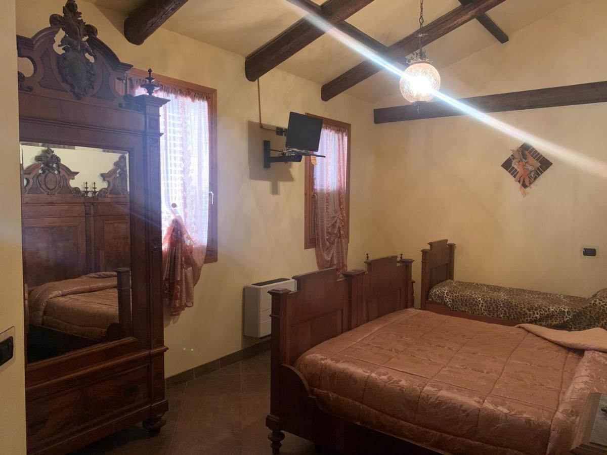 B&B Dal Fiocinino Comacchio Exterior photo